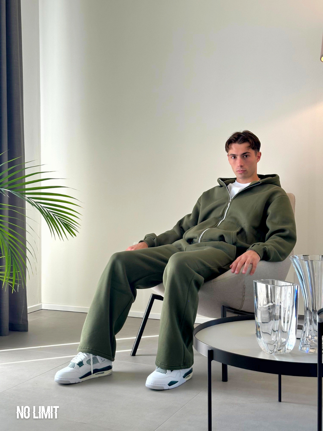 Felpa Zip (3 colori)