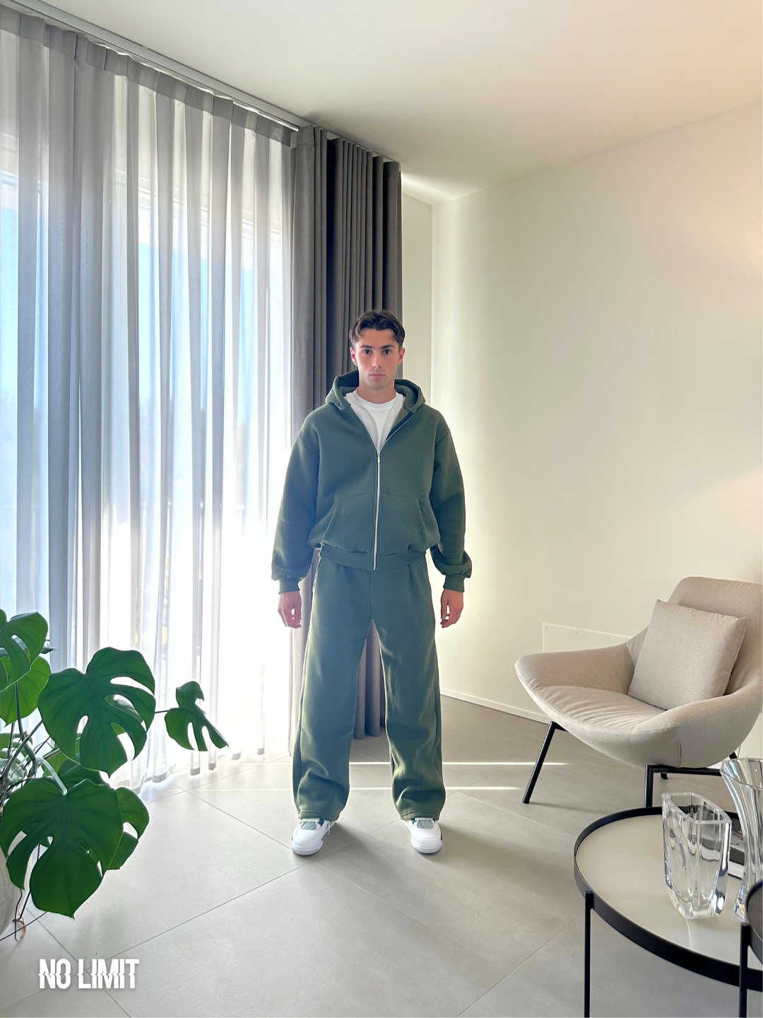 Felpa Zip (3 colori)