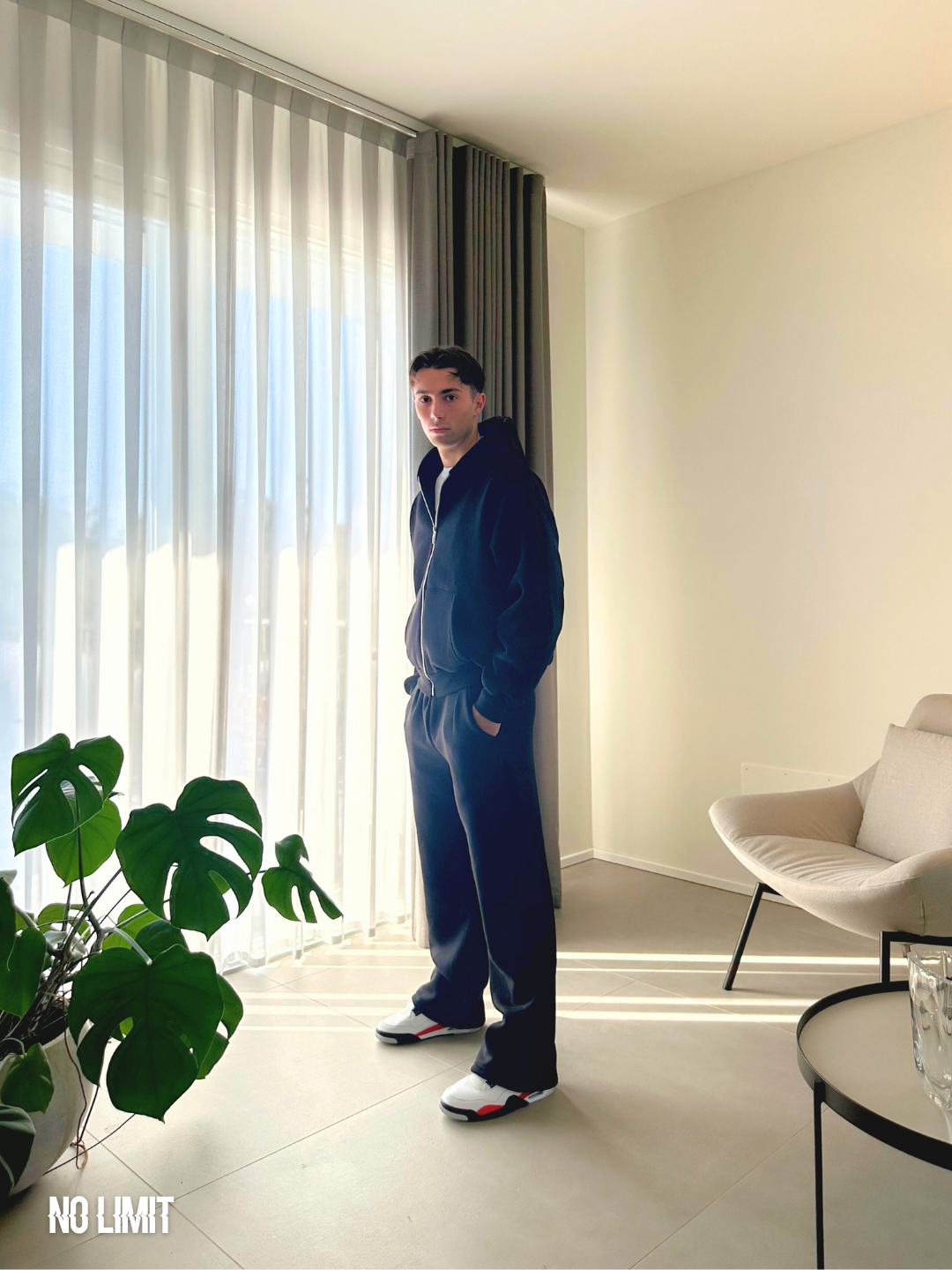 Felpa Zip (3 colori)